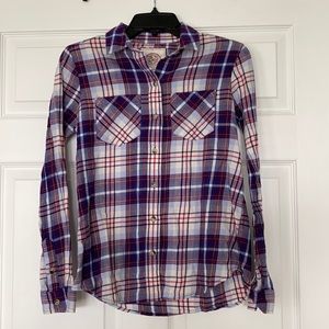 Women’s flannel size S